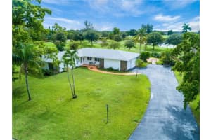 MLS# F10131947, Davie, Florida 33324