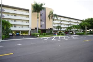 700 NE 14th Ave, Hallandale Beach, FL 33009, Sold 01/29/19