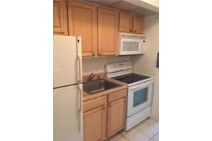 608 NW 13th St, Boca Raton, FL 33486, Sold 09/15/18