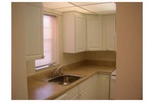 2541 Aragon Bl 206, Sunrise, Fl 33322, Sunrise