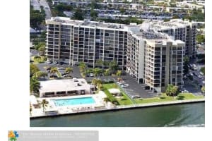 600 Parkview Dr # 1132, Hallandale Beach, FL 33009, Sold 07/02/21