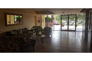 9686 Fontainebleau Blvd, Miami, FL 33172, Sold 09/21/18