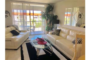 5300 NE 24th Terrace #525c, Fort Lauderdale, FL 33308, Sold 08/22/18