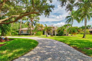 7631 NW 47th Dr, Coral Springs, FL 33067, Sold 10/15/18