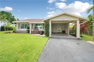 8112 NW 101st Ave, Tamarac, FL 33321, Sold 09/28/18