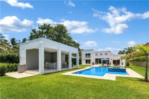 1126 N Atlantic Dr, Lantana, FL 33462, Sold 01/31/19