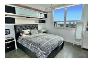 350 SE 2nd St, Fort Lauderdale, FL 33301, Sold 12/28/18