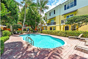 2211 NE 9th Ave, Wilton Manors, FL 33305, Sold 11/01/18