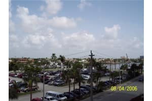 200 S Birch Rd, Fort Lauderdale, FL 33316, Sold 10/19/18