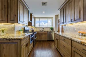 333 Sunset Dr, Fort Lauderdale, FL 33301, Sold 01/09/19