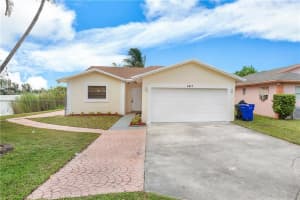 2417 Raleigh St, Hollywood, FL 33020, Sold 09/20/18
