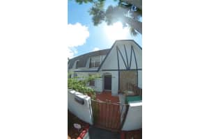 3916 SW 67th Way, Davie, FL 33314, Sold 01/10/19