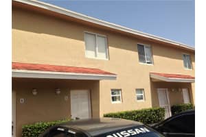 8025 NW 8th St, Miami, FL 33126, Sold 10/19/18
