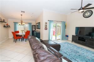 7682 NW 88th Ln, Tamarac, FL 33321, Sold 10/24/18