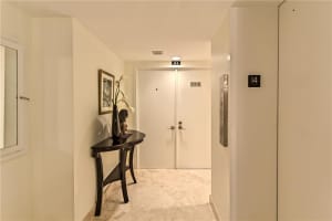 936 Intracoastal Dr #14a, Fort Lauderdale, FL 33304, Sold 10/08/18