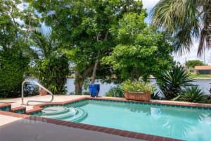 1001 NW 30th St, Wilton Manors, FL 33311, Sold 10/19/18