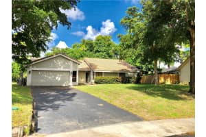 2889 NW 24th Ct, Boca Raton, FL 33431, Sold 09/20/18