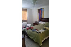 2800 NE 203rd St, Miami, FL 33180, Sold 04/30/19