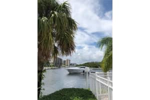 101 NE 19th Ave, Deerfield Beach, FL 33441, Sold 11/28/18