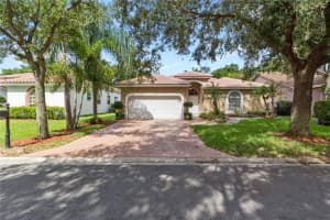 5476 NW 57th Ave, Coral Springs, FL 33067, Sold 11/01/18