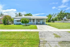 803 NW 7th St, Dania Beach, FL 33004, Sold 06/01/19