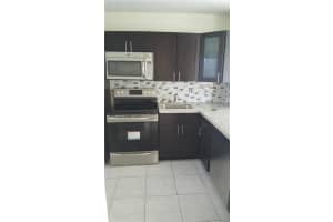 MLS# F10137598, Hollywood, Florida 33021