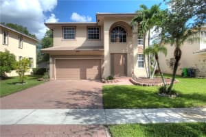 10871 NW 35 Pl, Sunrise, FL 33351, Sold 10/09/18