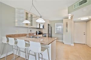 5561 Lakeside Dr, Margate, FL 33063, Sold 10/12/18
