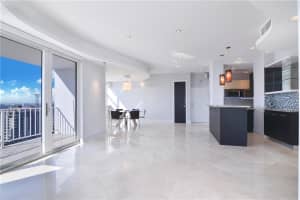 209 N Fort Lauderdale Beach Blvd PH-C, Fort Lauderdale, FL 33304, Sold 05/01/19