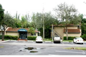 7617 NW 42nd Pl, Sunrise, FL 33351, Sold 10/19/18