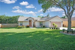 4700 NW 75th St, Pompano Beach, FL 33073, Sold 10/04/18