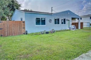 829 NW 7th Ave, Dania Beach, FL 33004, Sold 11/28/18
