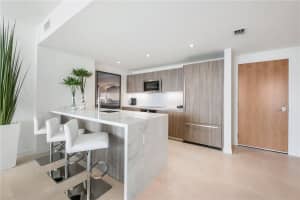 401 N Birch Rd, Fort Lauderdale, FL 33304, Sold 10/26/18