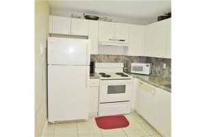 4235 N University Dr, Sunrise, FL 33351, Sold 10/12/18