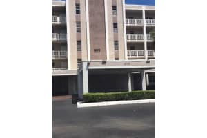 MLS# F10138282, Coral Springs, Florida 33071