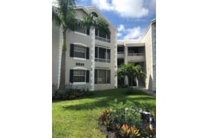 2831 N Oakland Forest Dr, Oakland Park, FL 33309, Sold 10/12/18