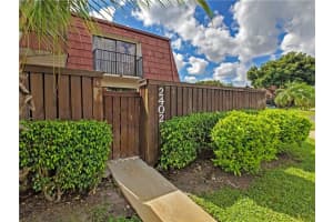 2402 SW 15th St, Deerfield Beach, FL 33442, Sold 11/21/18
