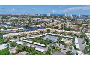 1100 SE 5th Ct, Pompano Beach, FL 33060, Sold 12/06/18