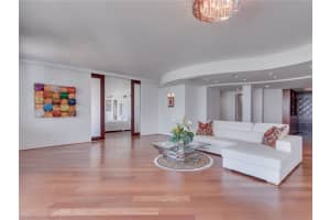 2845 NE 9th St, Fort Lauderdale, FL 33304, Sold 05/16/19