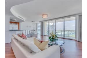 2845 NE 9th St, Fort Lauderdale, FL 33304, Sold 05/16/19