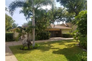 959 SE 2nd Ave, Deerfield Beach, FL 33441, Sold 10/30/18
