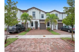 8894 NW 103rd Path, Doral, FL 33178, Sold 03/14/19