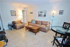 2660 NE 8th Ave, Wilton Manors, FL 33334, Sold 12/27/18