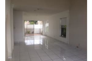 9831 SW 2nd St, Pembroke Pines, FL 33025, Sold 10/30/18