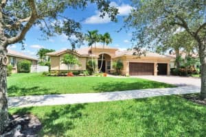 5078 Lakewood Dr, Cooper City, FL 33330, Sold 09/28/18