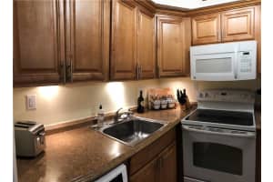 3040 NE 16th Ave, Oakland Park, FL 33334, Sold 12/21/18
