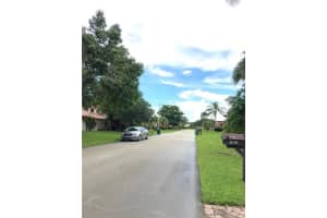 8141 Pine Cir, Tamarac, FL 33321, Sold 02/28/19