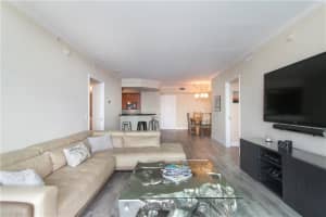 350 SE 2nd St, Fort Lauderdale, FL 33301, Sold 01/03/19