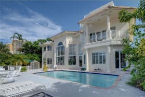 7 Castle Harbor Isle Dr, Fort Lauderdale, FL 33308, Sold 05/01/19