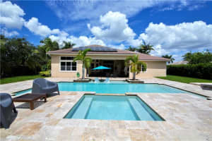 15184 SW 36th St, Davie, FL 33331, Sold 06/14/19